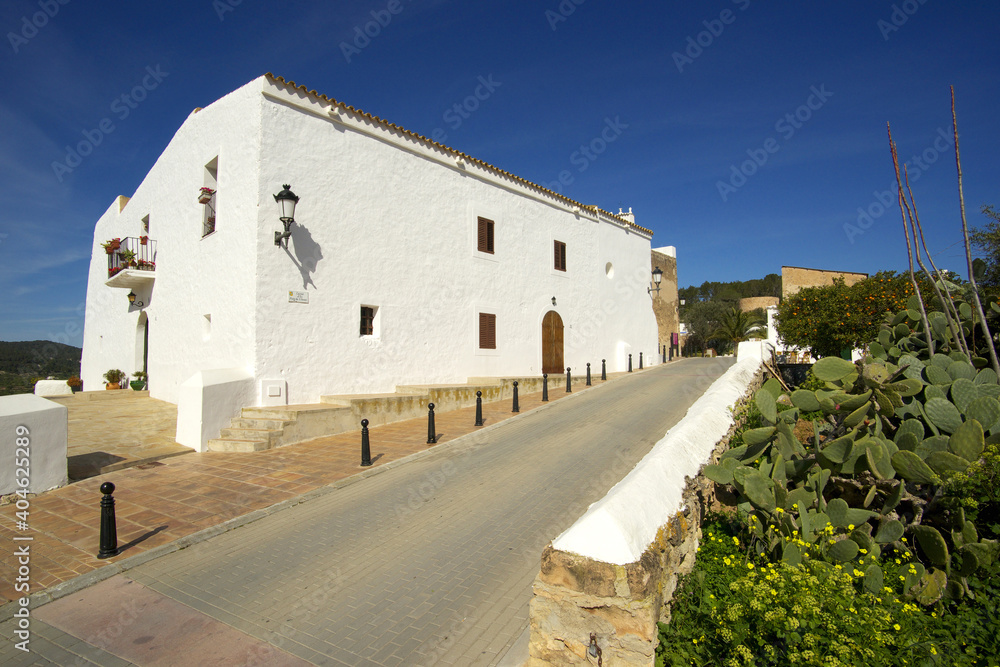 Sant Agustí des Vedrà,iglesia(s.XIX).Ibiza.Islas Pitiusas.Baleares.España. Sant Agustí des Vedrà,iglesia(s.XIX).Ibiza.Islas Pitiusas.Baleares.España.