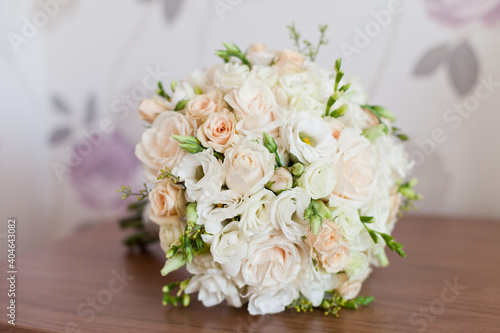 Tender Bride's bouquet from tender roses © Olga Mishyna