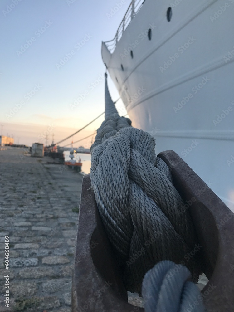 Obraz premium ship fondo atardecer