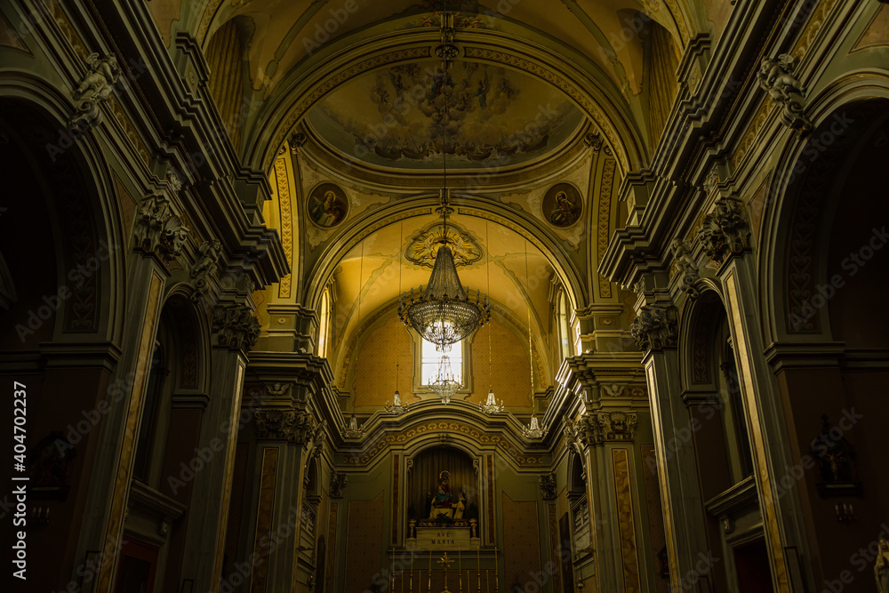 イタリア　マルティーナ・フランカのサン・マルティーノ大聖堂内部
