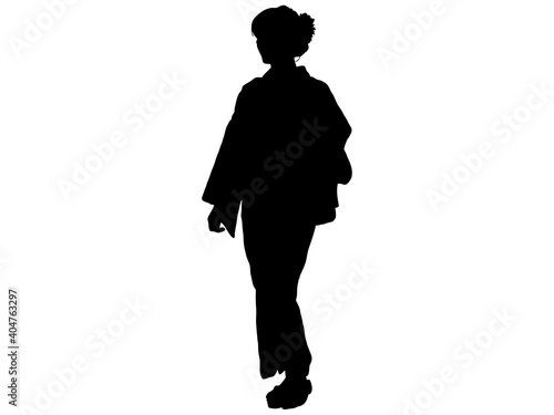 歩く和服女性の全身シルエット_3