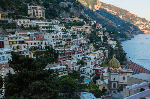 イタリア　アマルフィ海岸のポジターノの丘の上からの景色