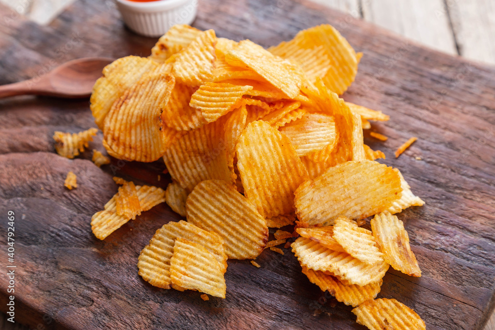 Homemade smoked paprika potato chips recipe Homemade smoked paprika potato chips recipe