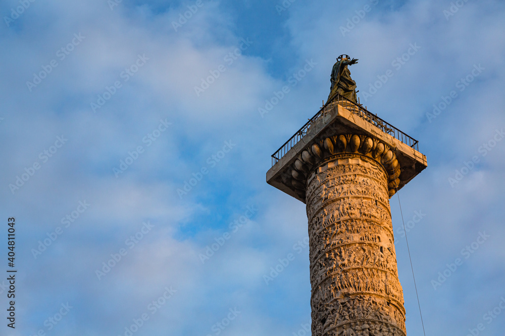 イタリア　ローマのマルクス・アウレリウスの記念柱
