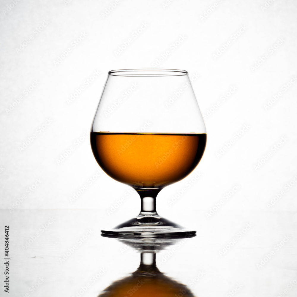 whisky glass and lemon