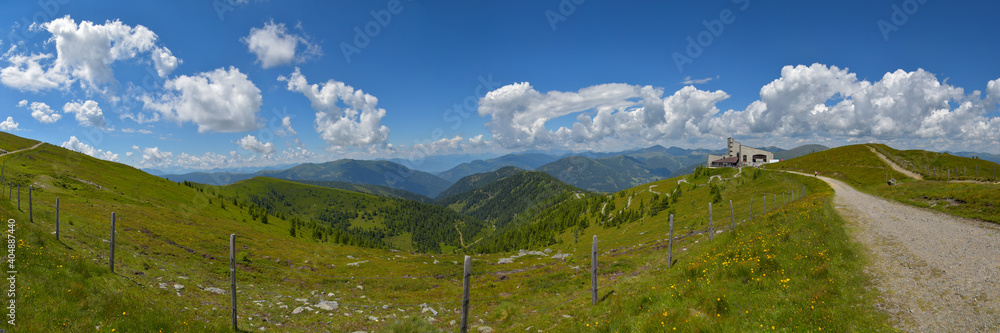 Panorama Nockberge in Kärnten / Österreich