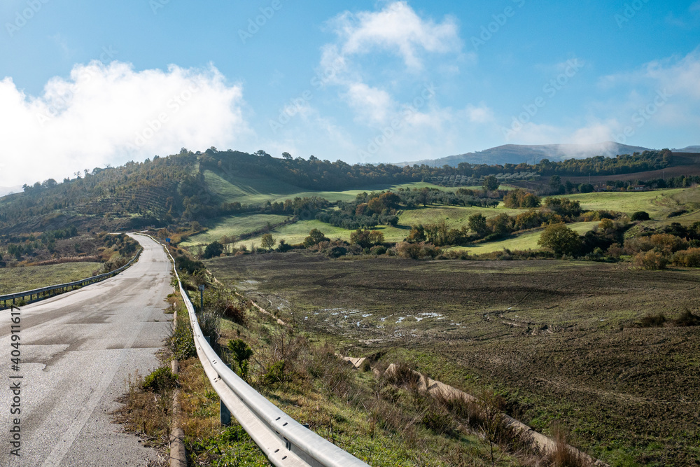 Φωτογραφία Campiña de la Basilicata, región del sur de Italia