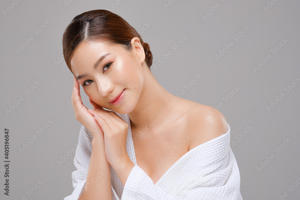 Beauty asian face of the young beautiful woman skin natural make up. close up face pretty portrait spa and salon in bathing suit concept Beauty asian face of the young beautiful woman skin natural make up. close up face pretty portrait spa and salon in bathing suit concept