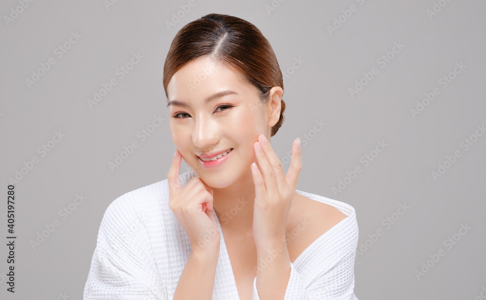 Beauty asian face of the young beautiful woman skin natural make up. close up face pretty portrait spa and salon in bathing suit concept Beauty asian face of the young beautiful woman skin natural make up. close up face pretty portrait spa and salon in bathing suit concept