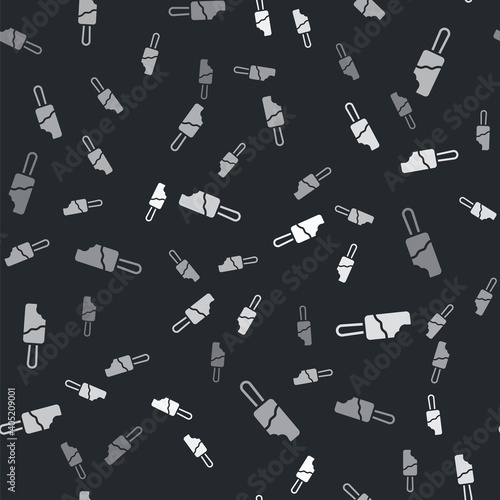 Grey Ice cream on stick icon isolated seamless pattern on black background. Sweet symbol. Vector.