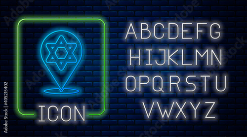 Glowing neon Star of David icon isolated on brick wall background. Jewish religion symbol. Symbol of Israel. Neon light alphabet. Vector.