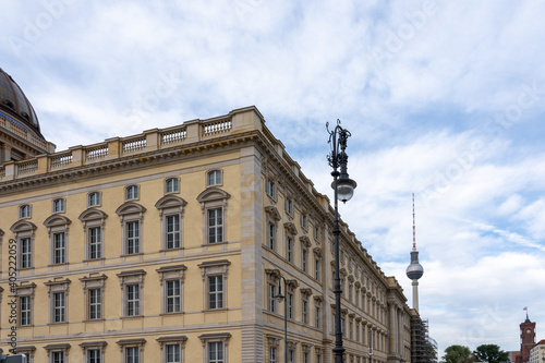 Berliner Schloss Schloßplatz Museumsinsel Humbolt Forum Werderscher Markt Deutschland Berlin  photo