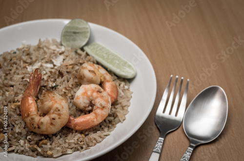 Obraz na płótnie Fried rice with shrimps. w salonie