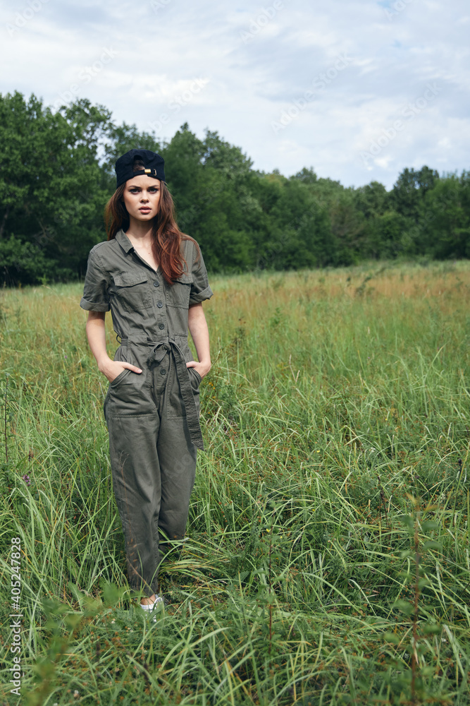 Woman in the meadow Walk your hands in the pockets of green Woman in the meadow Walk your hands in the pockets of green