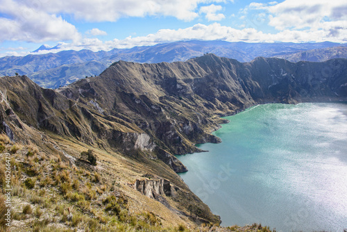 Fototapeta Naklejka Na Ścianę i Meble -  Beautiful view from the crater rim of the magnificent Laguna Quilotoa, Ecuador