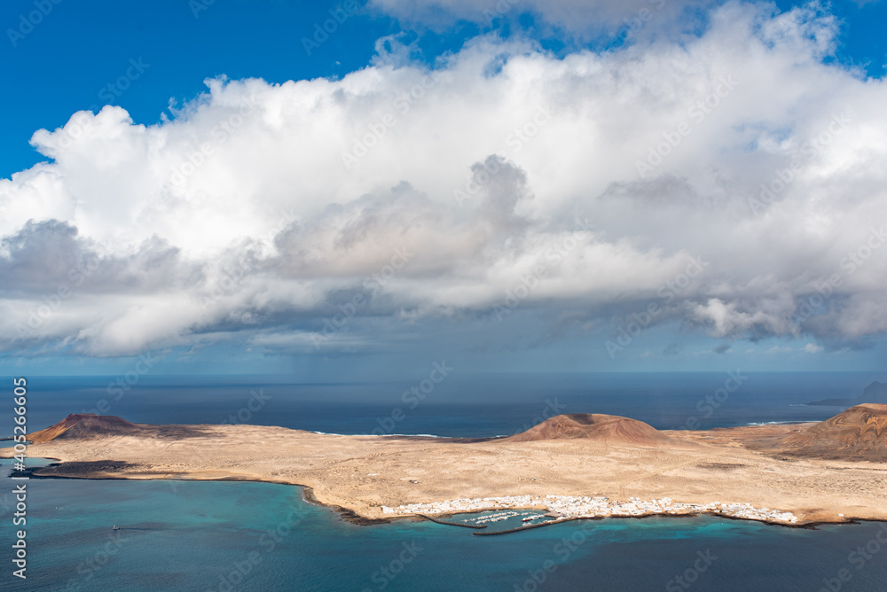 Full view of the island of La Graciosa seen from El mirador del Río