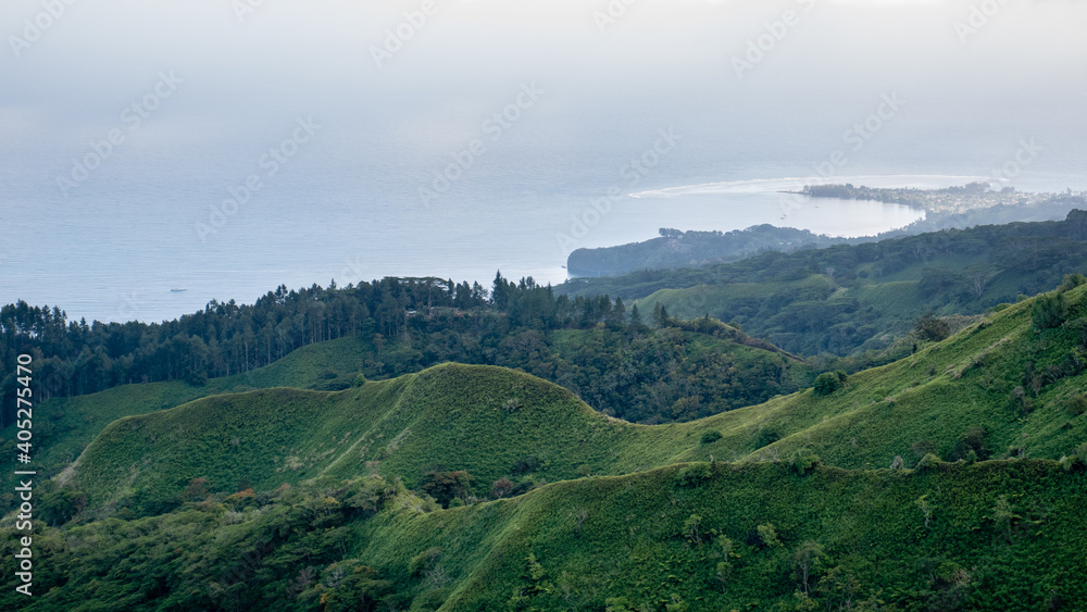Naklejka premium Mountain Hike