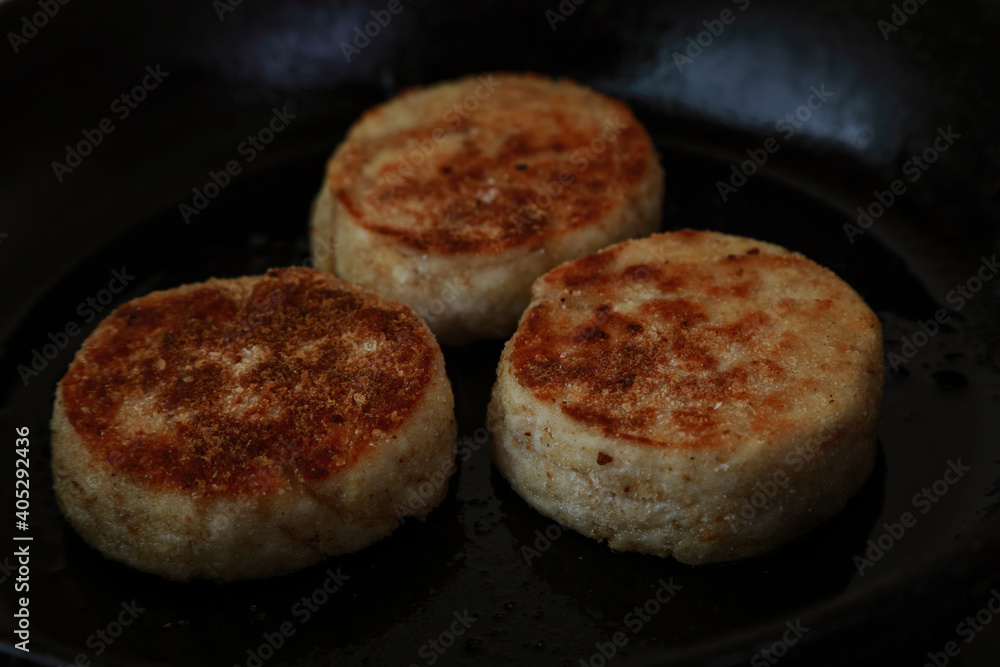 cheesecakes in a frying pan cheesecakes in a frying pan