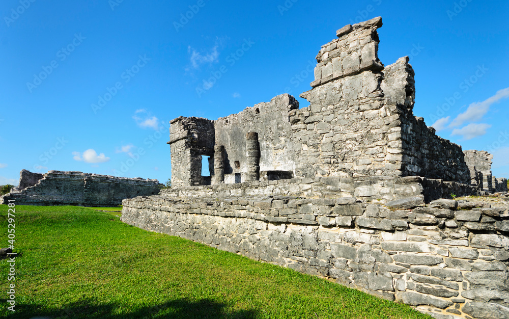 Ancient Mayan ruins Ancient Mayan ruins