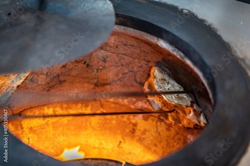 Tandoori oven for indian cuisine