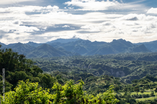 Fototapeta Naklejka Na Ścianę i Meble -  Tropical Wilderness and Mountains of Pampanga, Luzon, Philippines