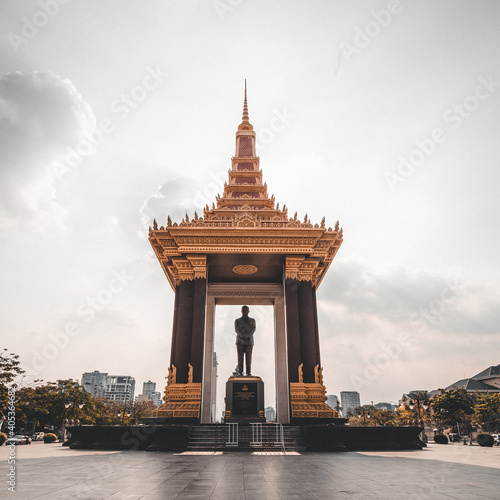 King Sihanouk monument, Phnom Penh, Cambodia photo