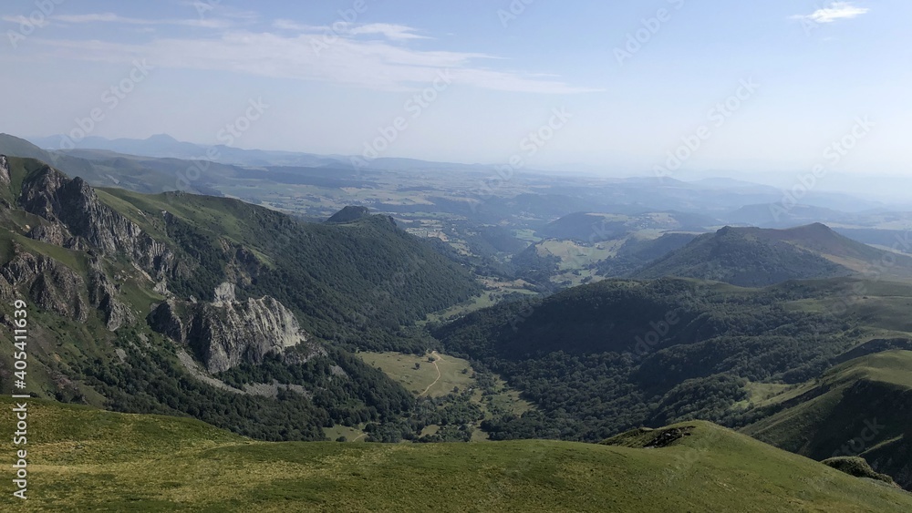 vue aérienne de la vallée de Chaudefour, puy-de-Sancy, Auvergne, France