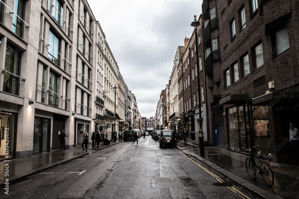 A cold and wet street in London City