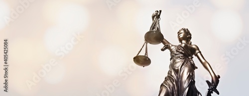 Billede på lærred Lady justice - blindfolded figurine