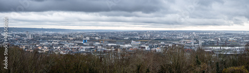 Panorama de la ville de rouen, fusion de plusieurs photo