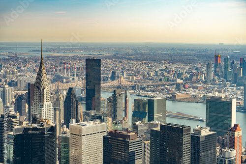 An skyline view of Manhatan from the Empire State Building © Diego