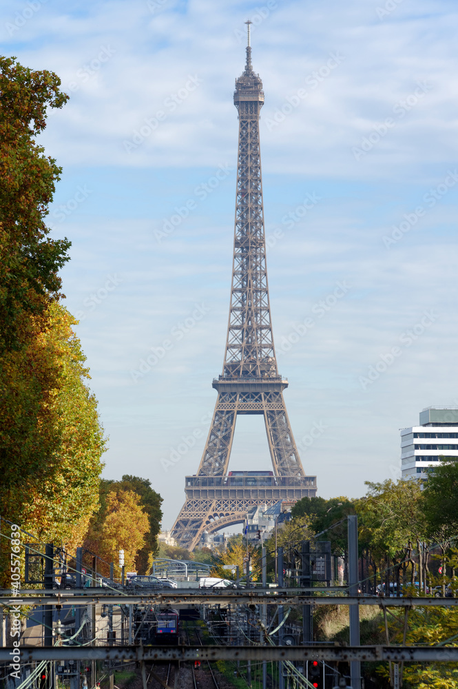 Fototapeta premium Eiffel tower and railways track