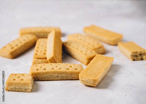 Tableau sur toile shortbread cookies on a white