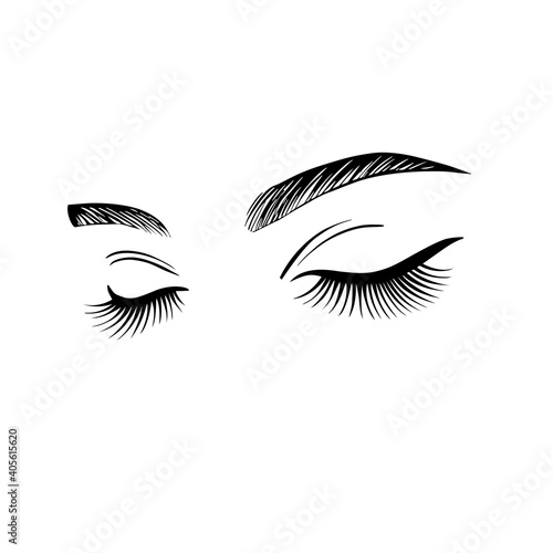 womens eyes with long eyelashes