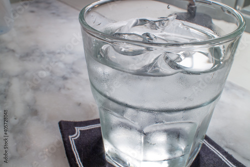 glass of ice