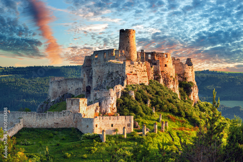 Obraz na płótnie Spis Castle sunrise view, UNESCO heritage in Slovakia w salonie