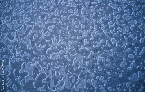 Pattern of air bubbles