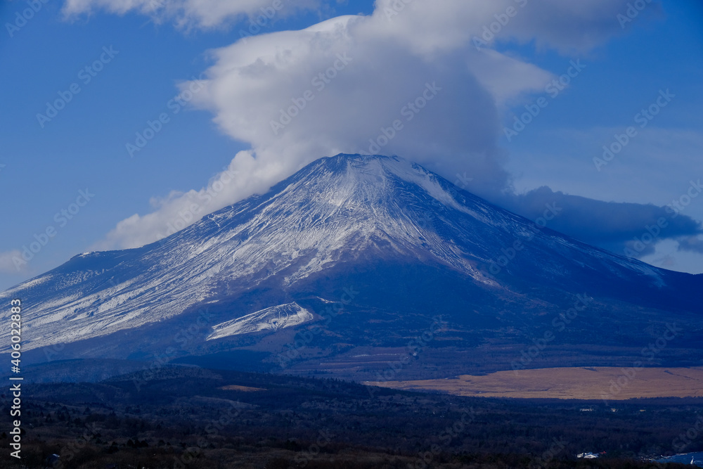 【山梨】見晴台から見る冬晴れの富士山
