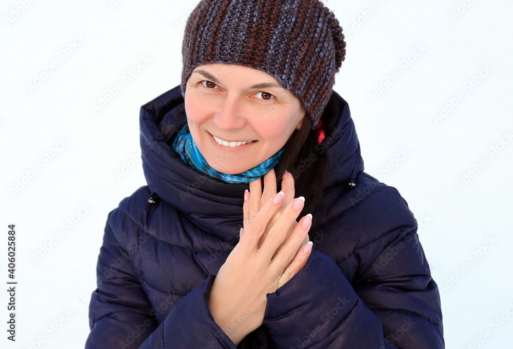 Winter portrait of a woman in nature Winter portrait of a woman in nature