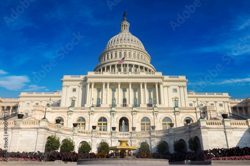 The United States pf America capitol building on a sunny day. Washington DC. USA. © tanarch