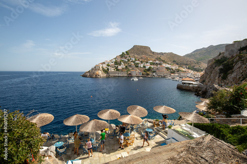 Fototapeta Naklejka Na Ścianę i Meble -  view of the coast of hydra island