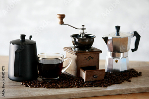 Manual coffee grinder with coffee bean and Drip Kettle Set
