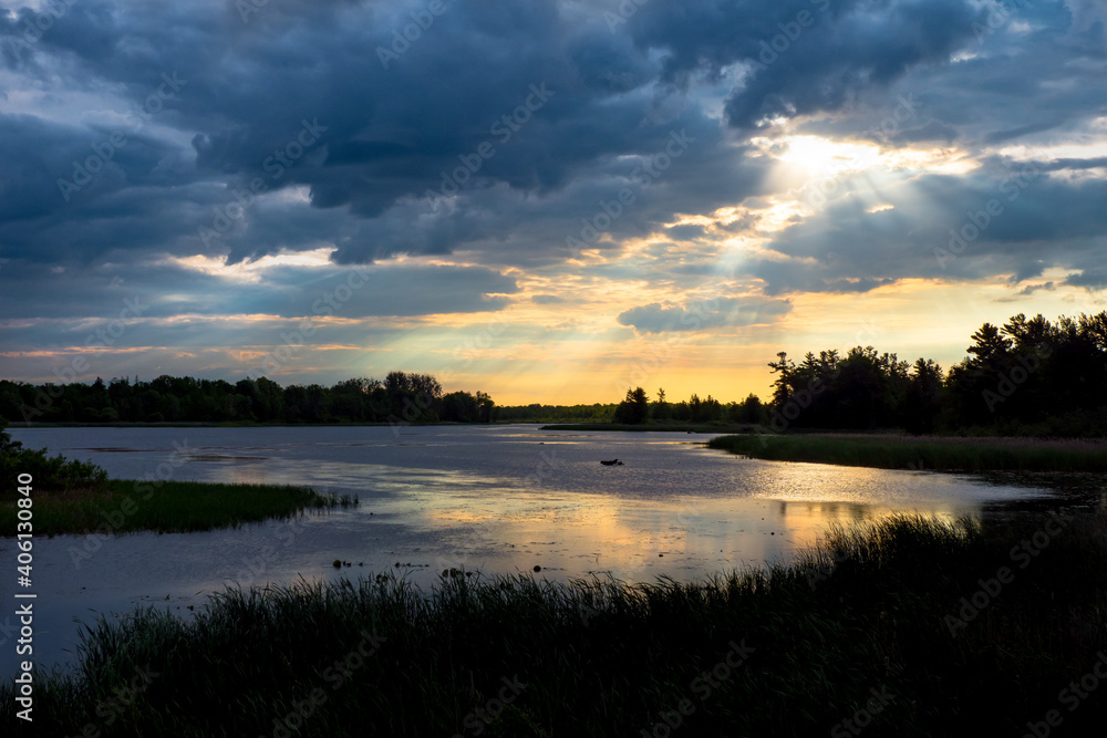 Fototapeta premium Sunrises over St Laurent river