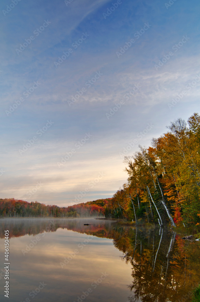 580-15 Council Lake Autumn Morning Mist