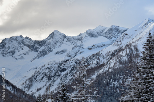 Chiareggio mounting ridge in winter © Fabiano