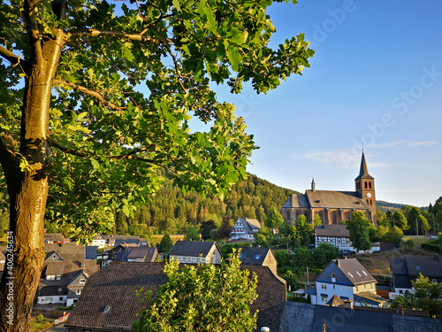 Blick zur Kirche in Züschen