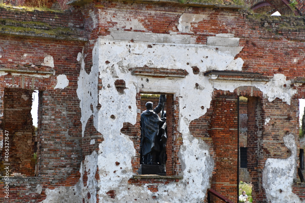 Monument to protectors of fortress Oreshek in the window of destroyed church, Leningradskaya oblast, Russia
