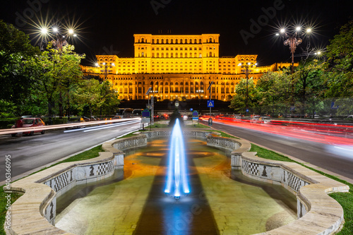 Obraz na płótnie The Palace of the Parliament in Bucharest, Romania. w salonie