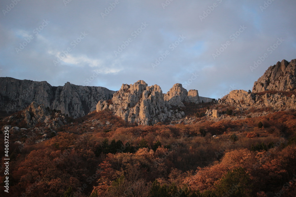 Obraz premium sunset in the mountains