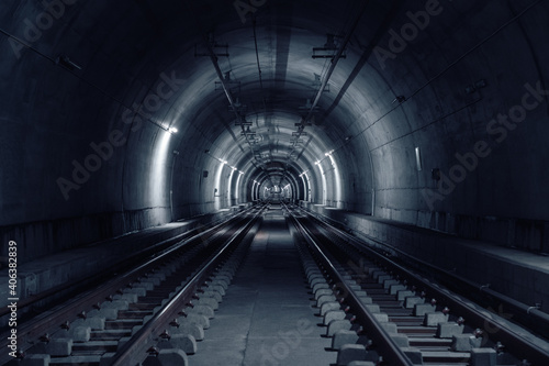 Metro tunnel 